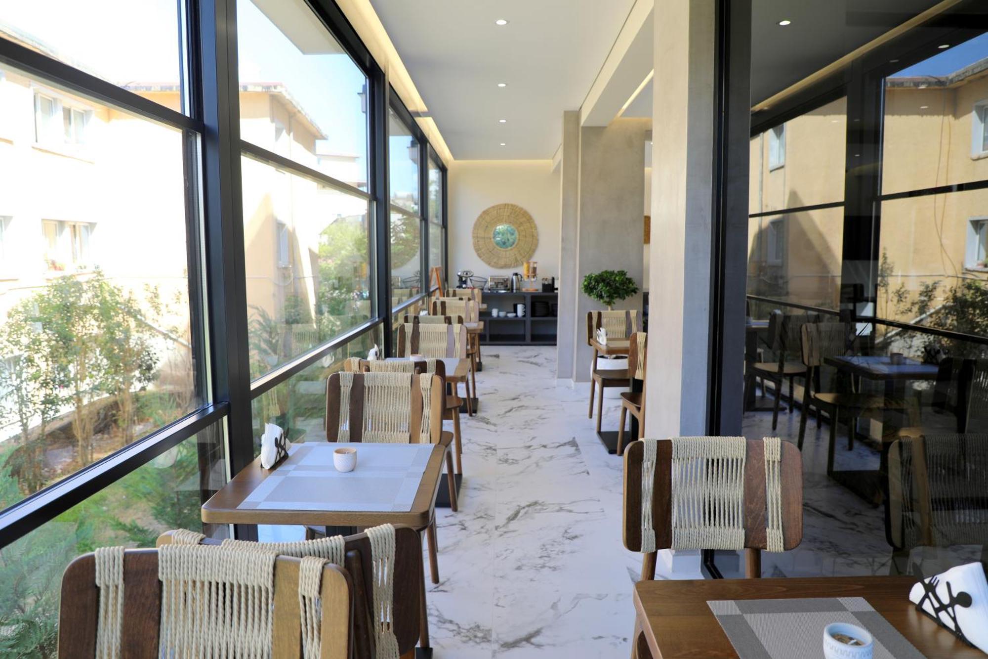 סרנדה Niklas Boutique Hotel מראה חיצוני תמונה