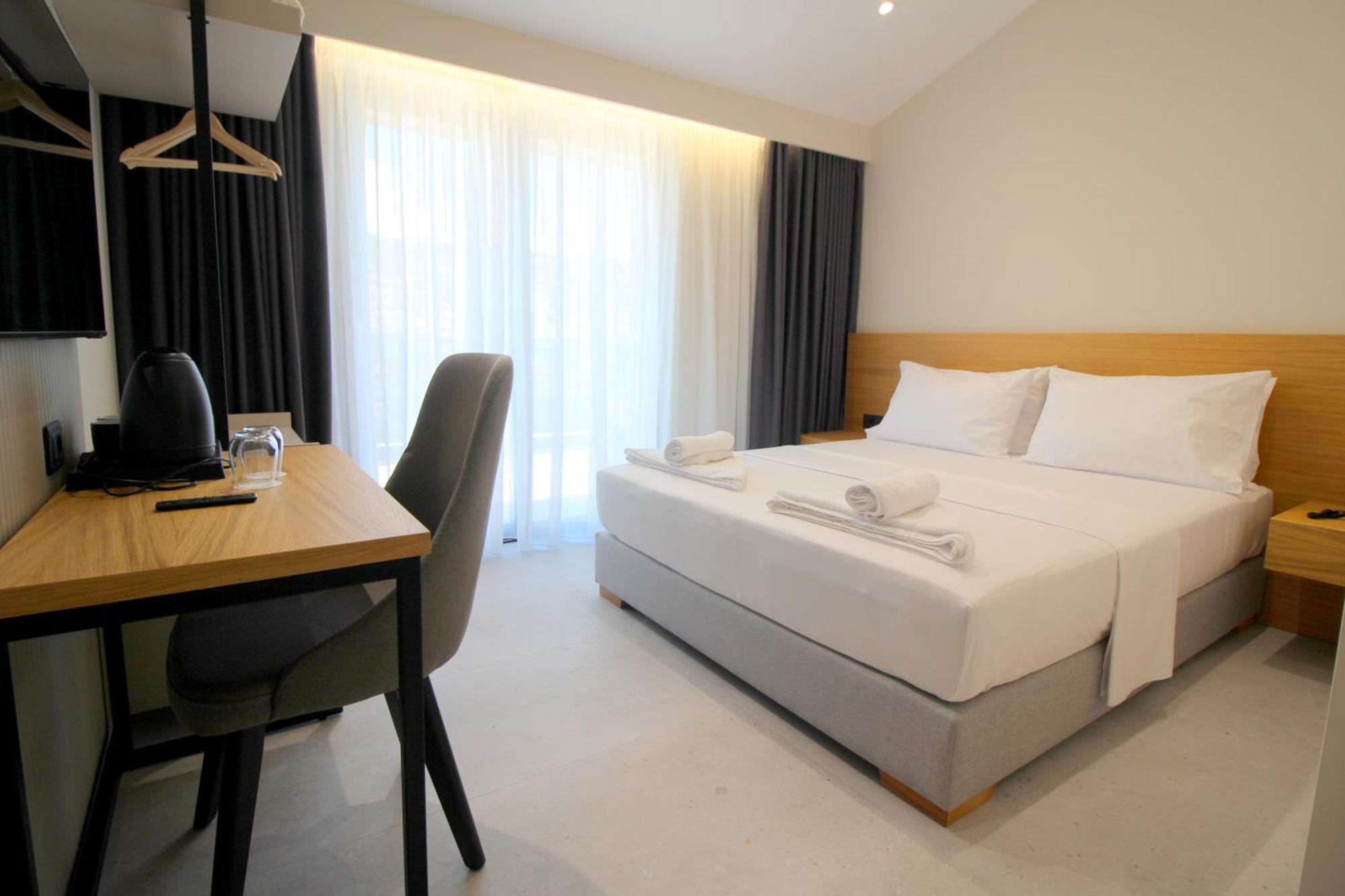 סרנדה Niklas Boutique Hotel מראה חיצוני תמונה